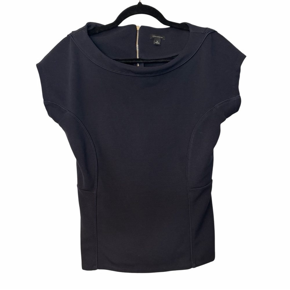 Ann Taylor Navy Knit Zip Back Short Sleeve Top  Women’s M